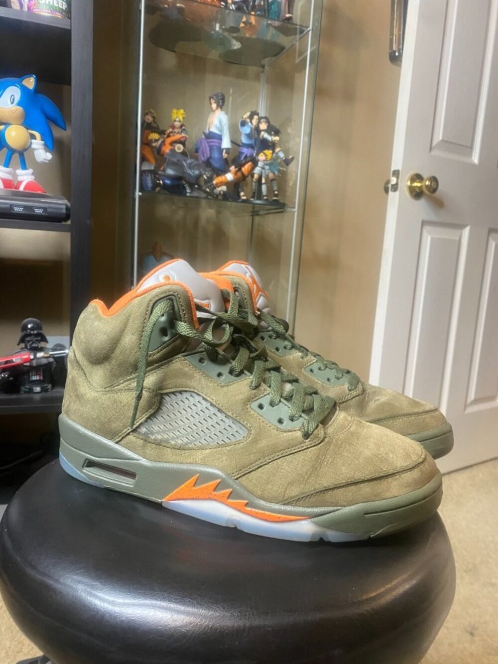 Size 8.5 - Air Jordan 5 Retro 2024 Olive